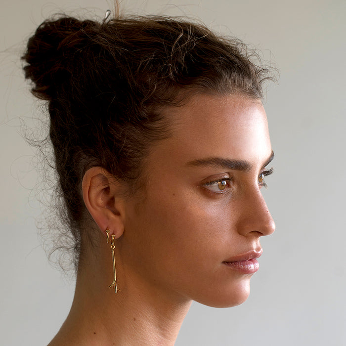 עגילי חישוק משולש קלאסי (קטן)