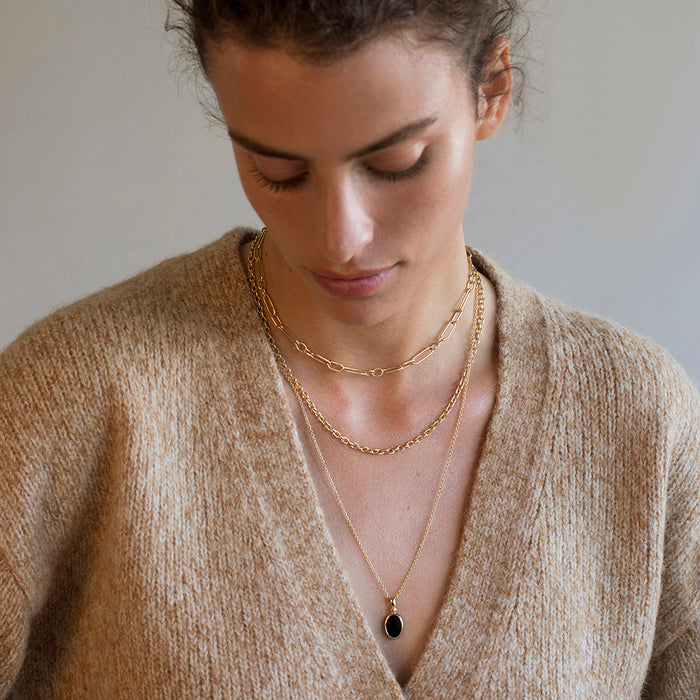 תליון אוניקס (אובלי)