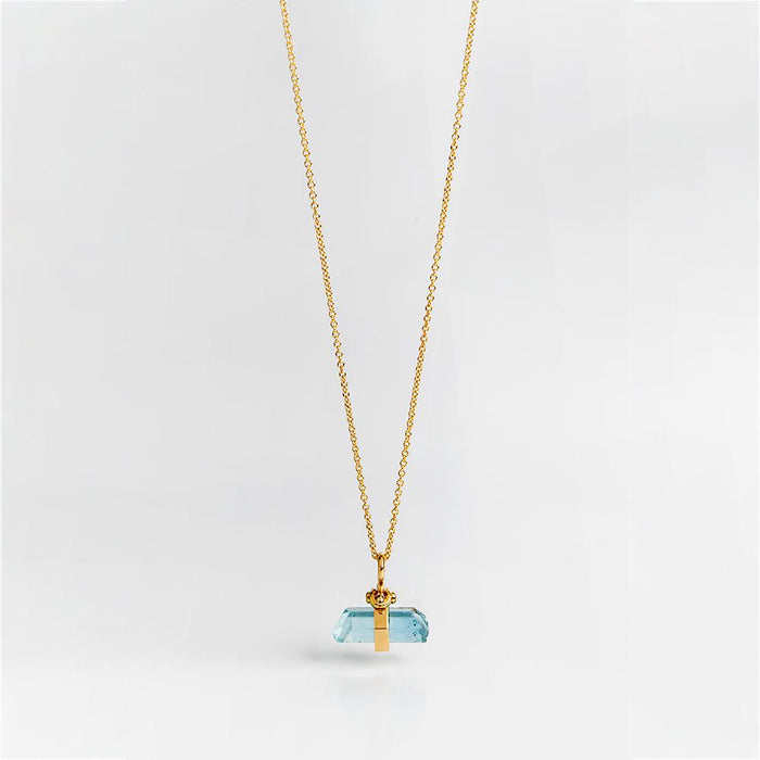 תליון אקוומרין גולמי עם ברזל